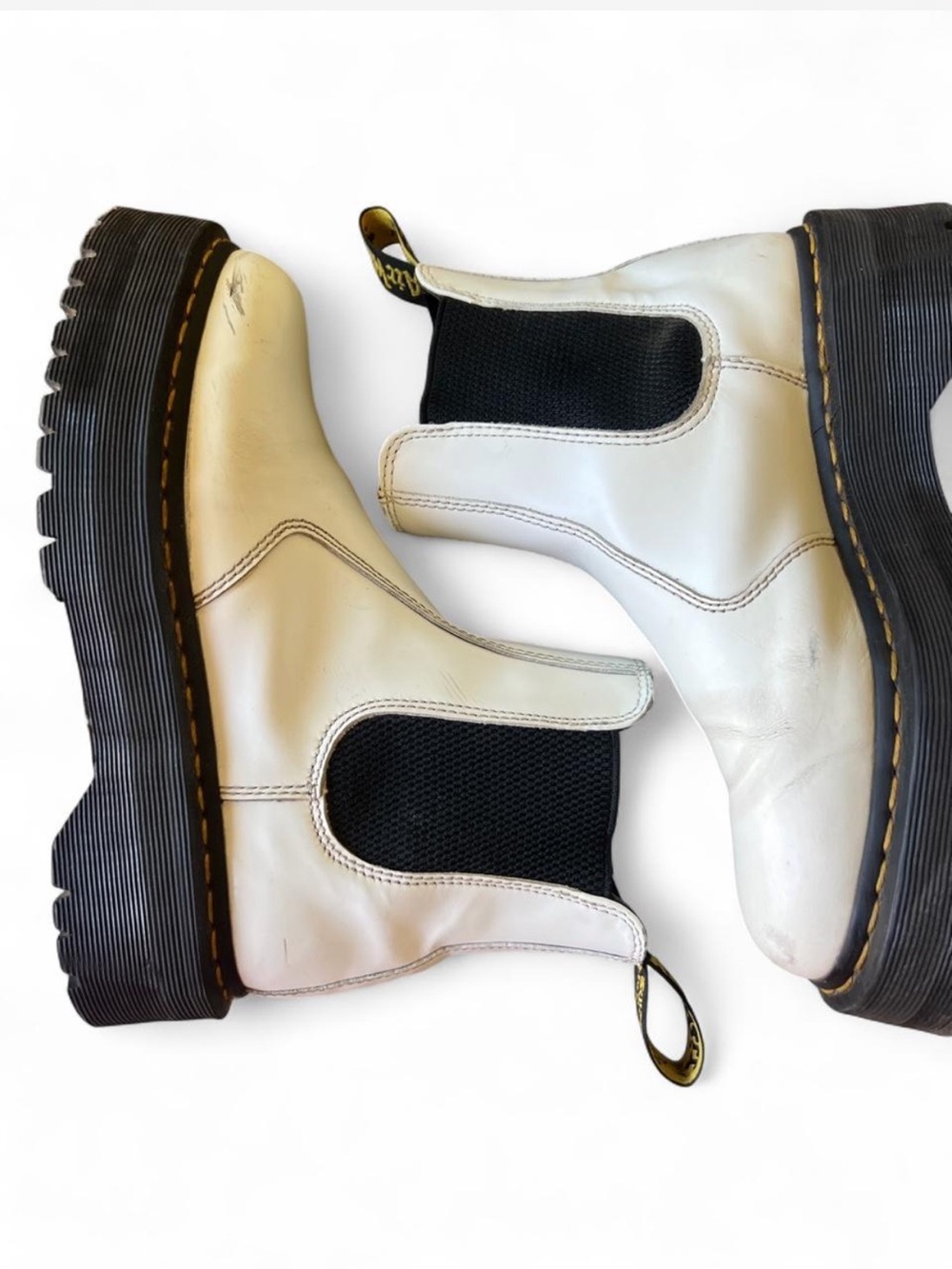 DR. MARTENS 2976 Quad Platform Chelsea Boot in White Size US 9 - Picture 2 of 7